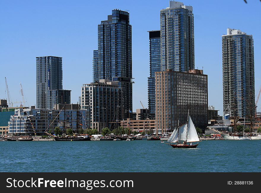 View on downtown Toronto from the lake Ontario. View on downtown Toronto from the lake Ontario