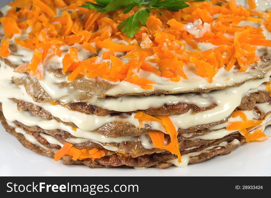 Liver pie with carrots and mayonnaise