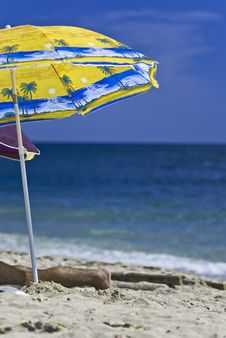 Colorful Umbrella On A Sunny Beach Royalty Free Stock Photos Colorful Umbrella On A Sunny Beach Royalty Free Stock Photos
