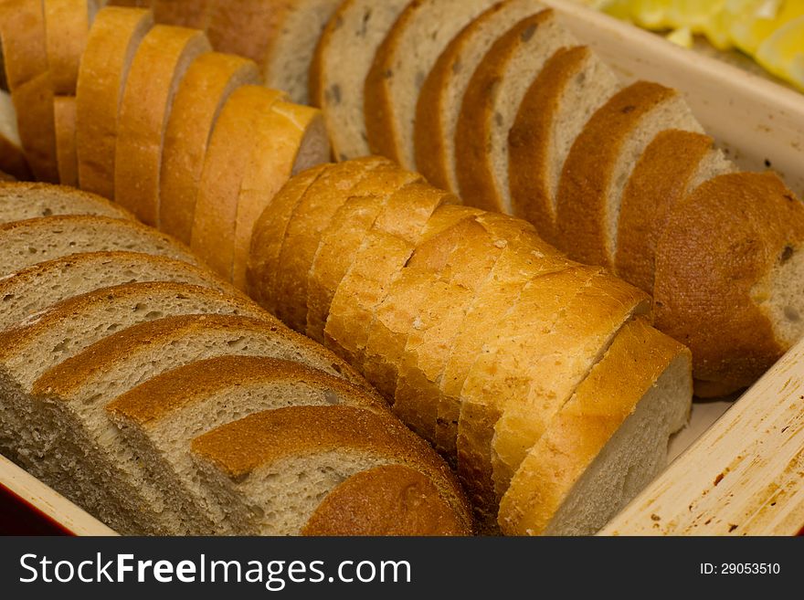 Closeup image of sliced bread