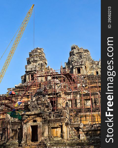 Tower crane in the temple of Angkor Wat