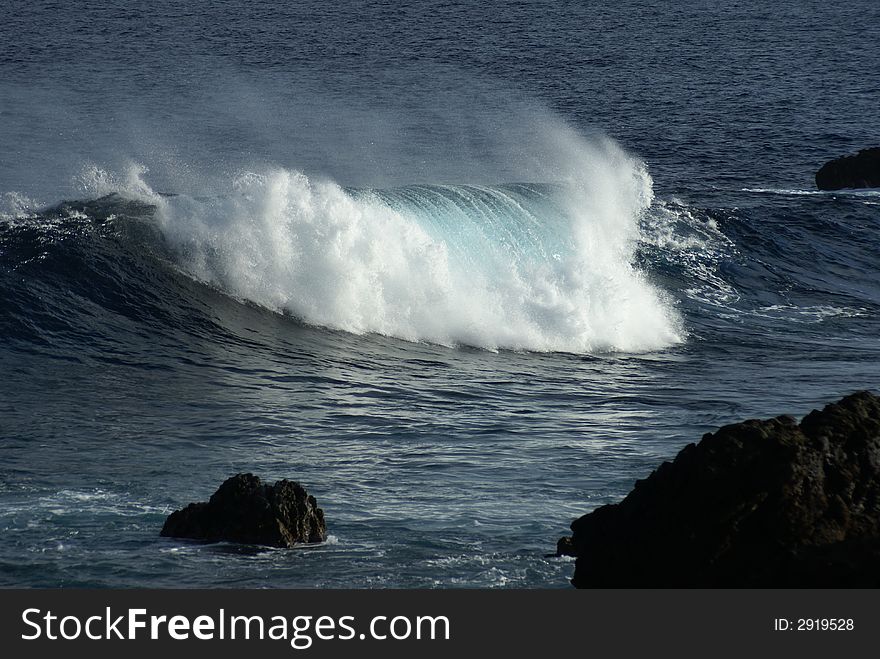 Big wave in the Pacific Ocean shore