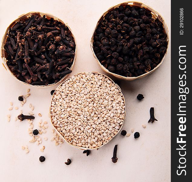 Sesame,cloves