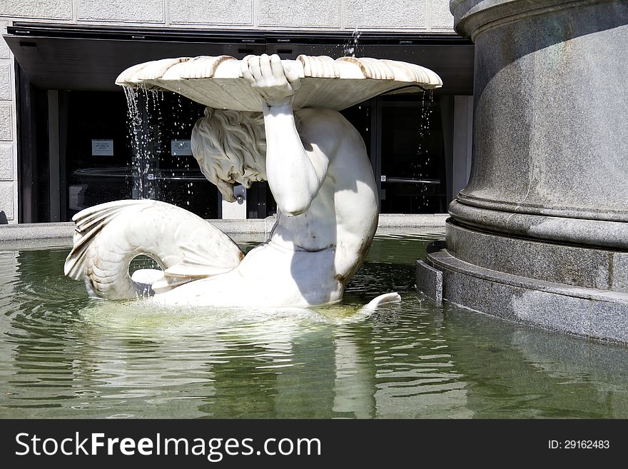 Athena Fountain in front of Austrian Parliament in Vienna