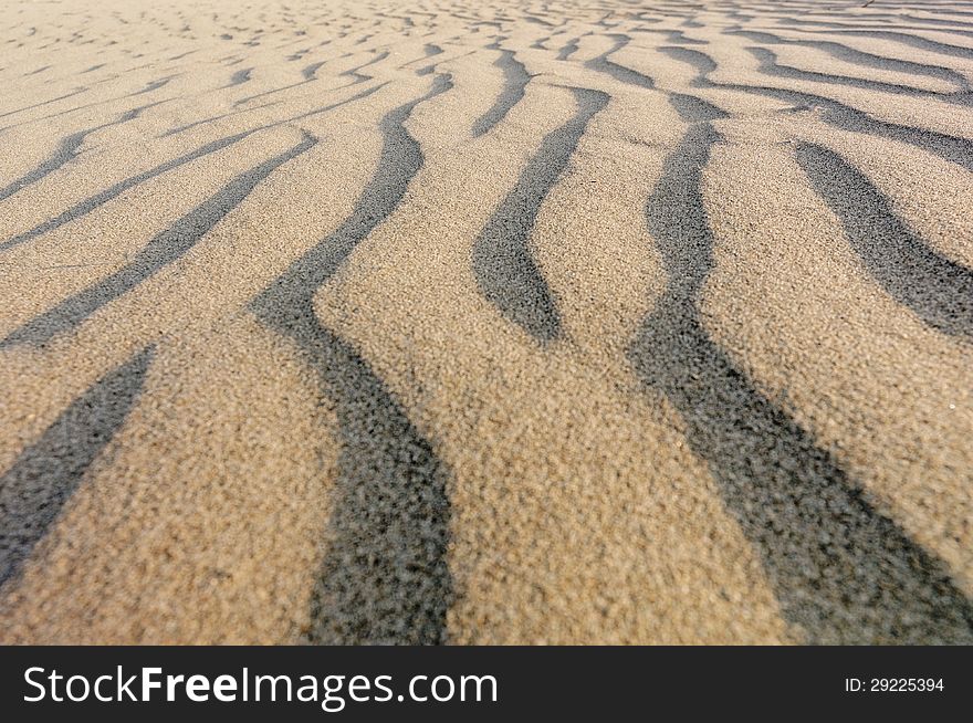 Image taken in Ica, Peru, 2009. The idea behind this was to create an image where the eye could follow the patterns created by the wind disappearing on the horizon. This involved lying down and shooting horizontally. Image taken in Ica, Peru, 2009. The idea behind this was to create an image where the eye could follow the patterns created by the wind disappearing on the horizon. This involved lying down and shooting horizontally.