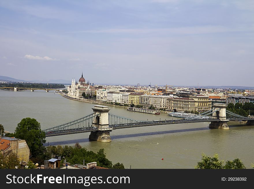 The Chain Bridge in Budapest, Sightseeing in Hungary.