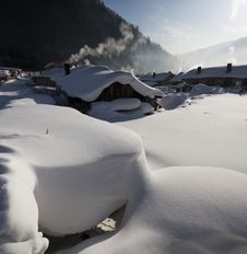 The Farmhouse & Accumulated Snow Royalty Free Stock Photos The Farmhouse & Accumulated Snow Royalty Free Stock Photos