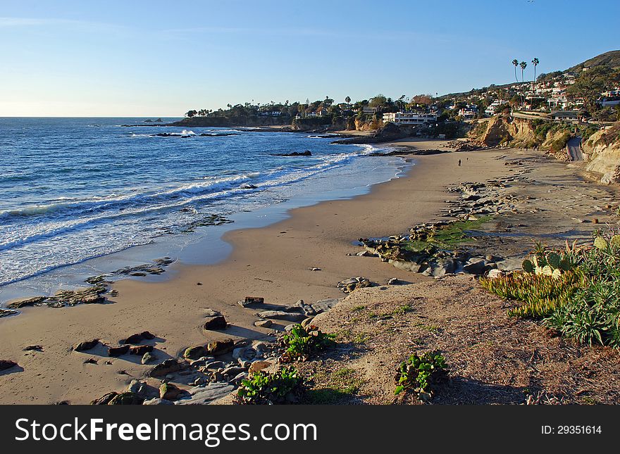 Beautiful winter view of the coastline of Laguna Beach, California near the north end of Heisler Park.The upper part of the sandy beach area is called Divers Cove. Beautiful winter view of the coastline of Laguna Beach, California near the north end of Heisler Park.The upper part of the sandy beach area is called Divers Cove.