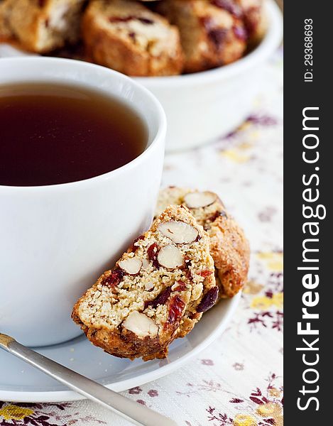 Almond And Cranberries Biscotti