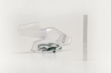 Oxygen Mask And Cigarette Royalty Free Stock Photos Oxygen Mask And Cigarette Royalty Free Stock Photos