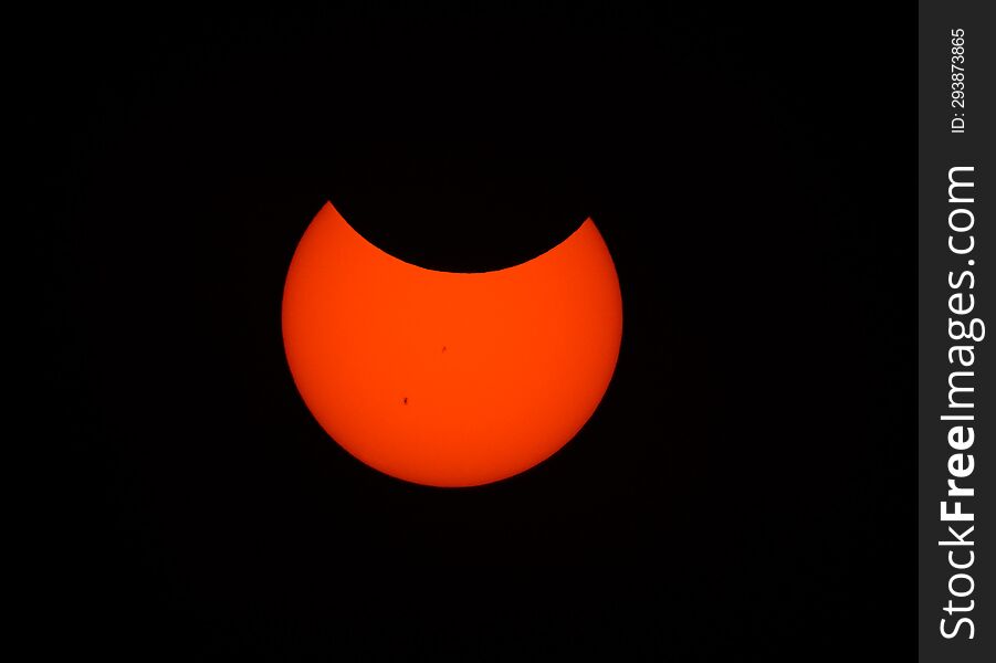 Annular Solar Eclipse On October 14, 2023 In Albuquerque, New Mexico