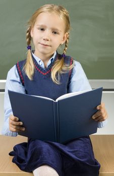 Reading Is A Good Fun Royalty Free Stock Image Reading Is A Good Fun Royalty Free Stock Image