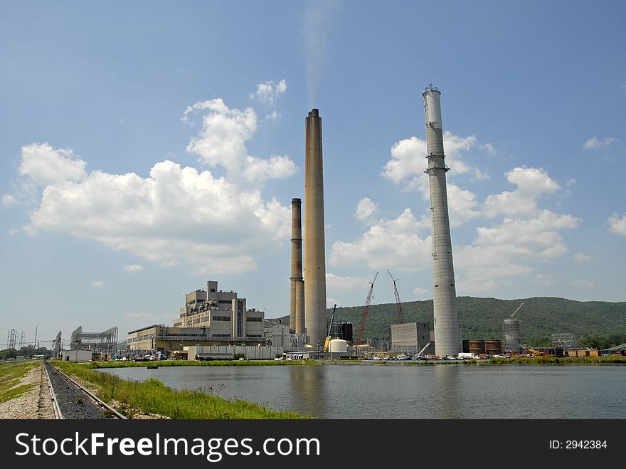 A Large Fossil Fuel Power Generation Plant. A Large Fossil Fuel Power Generation Plant