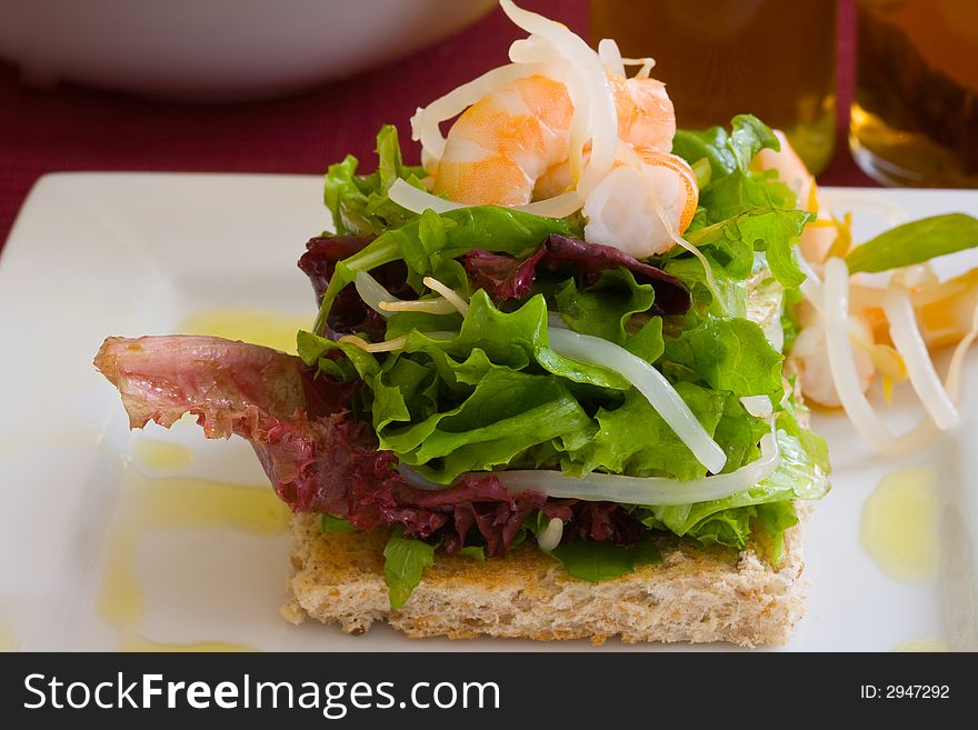 Bread toast with assorted lettuce leaf and boiled prawn. Bread toast with assorted lettuce leaf and boiled prawn