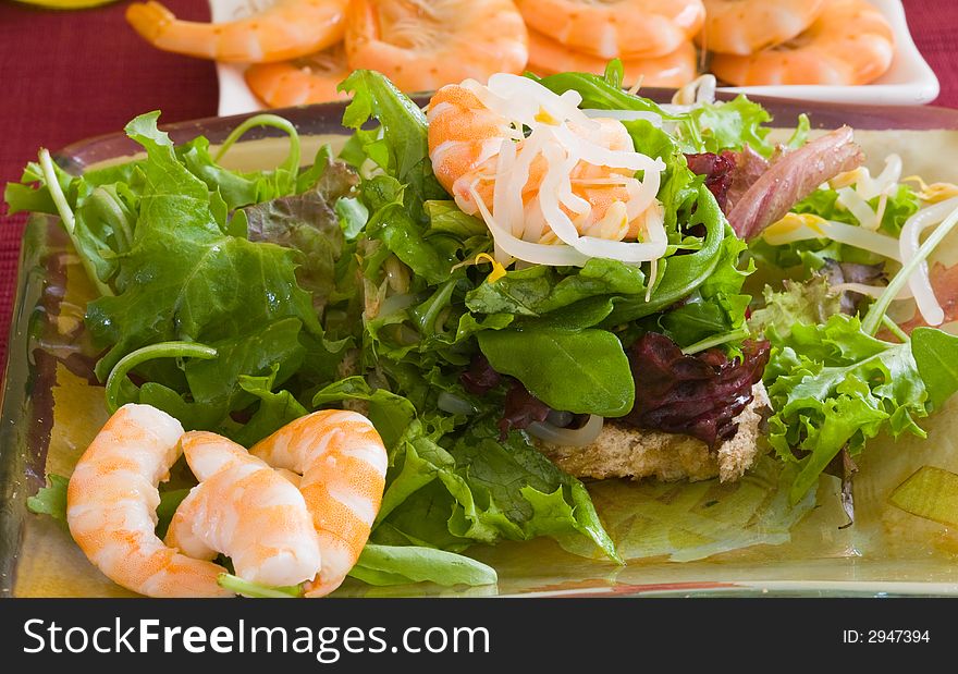 Bread toast with assorted lettuce leaf and boiled prawn. Bread toast with assorted lettuce leaf and boiled prawn