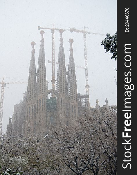 Sagrada Familia during a snowy day