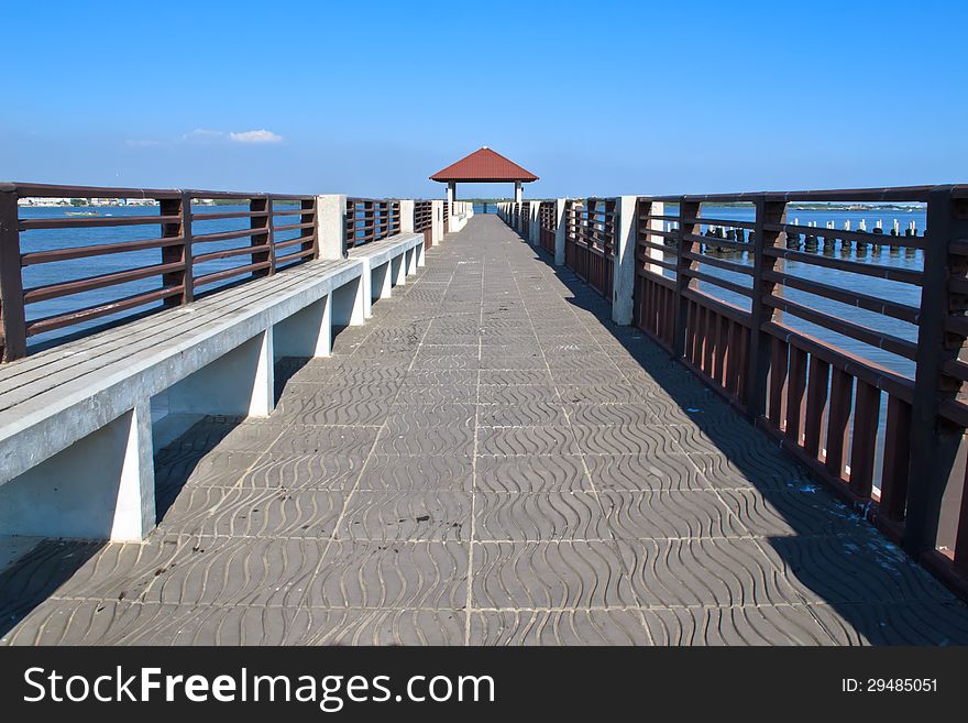 The way go to the riverfront pavilion