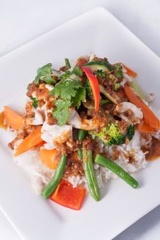 Chicken Stir-fry With Vegetable And Rice Asia Food Royalty Free Stock Images Chicken Stir-fry With Vegetable And Rice Asia Food Royalty Free Stock Images