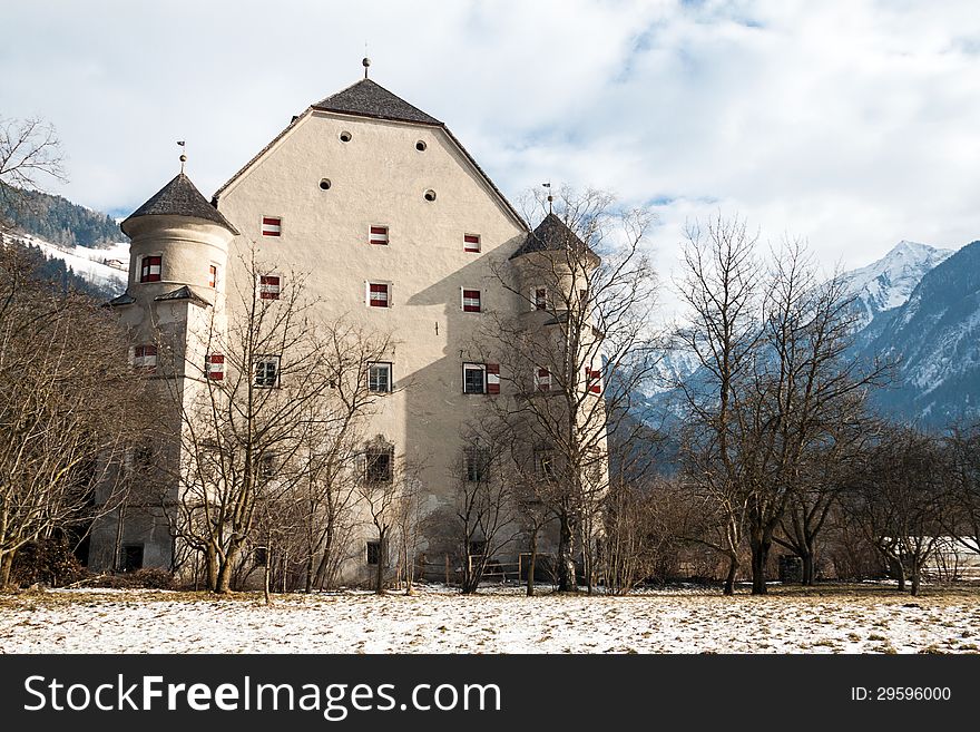 The residence Neumelans in Campo Tures