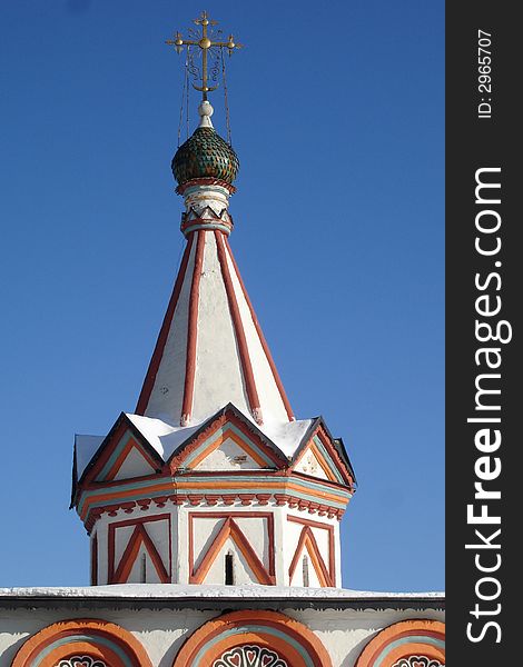 Russian Church in Vladimir, Winter