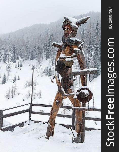 A wooden statue in Ahrntal
