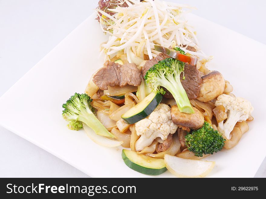 Flat Rice Noodle Stir Fried With Oyster Sauce And Fresh Vegetable