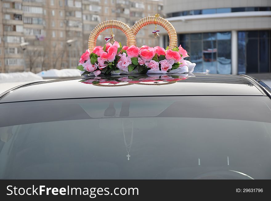 Wedding car decoration. Wedding cortege, delivers the groom and the bride to the wedding site