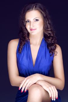 Beautiful Brunette In Blue Dress Royalty Free Stock Photography Beautiful Brunette In Blue Dress Royalty Free Stock Photography
