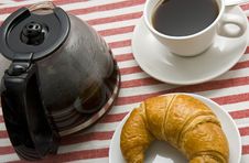 Coffee And Croissant Royalty Free Stock Photography Coffee And Croissant Royalty Free Stock Photography