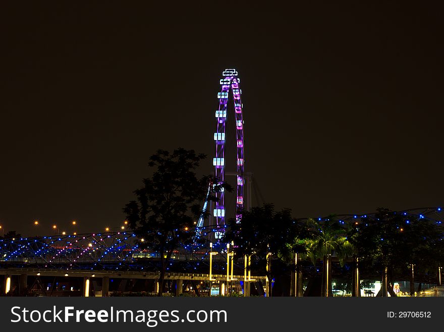 Singapore flyer that biggest in the world. Singapore flyer that biggest in the world
