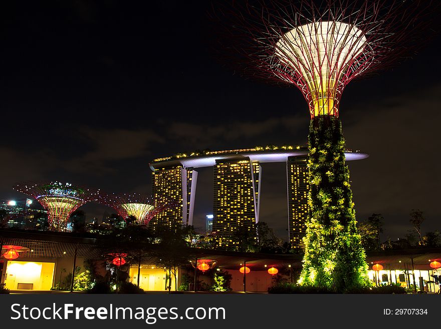 Garden by the bay , the most beautiful garden in singapore. Garden by the bay , the most beautiful garden in singapore