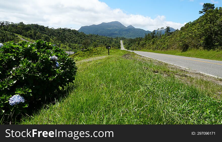 Estrada da Graciosa, historic road, connects Curitiba, capital of the state of Paraná to the historic cities of Antonina and Morretes, southern Brazil, cutting through the Atlantic Forest, Serra do Mar of southern Brazil