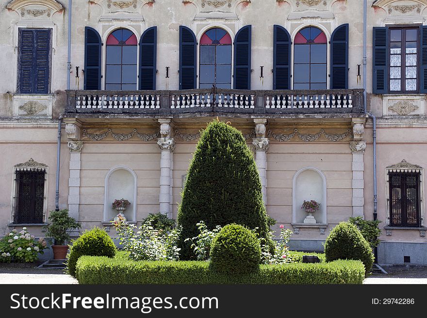 Facade of a classic Italian house. Facade of a classic Italian house