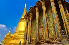 Detail Of Temple In Grand Palace Temple In Bangkok Royalty Free Stock Image Detail Of Temple In Grand Palace Temple In Bangkok Royalty Free Stock Image