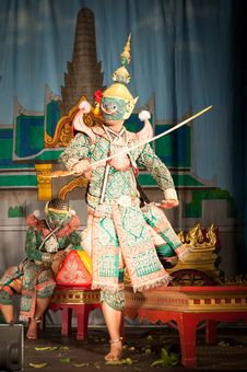 Lamphun, THAILAND - March 19: Thai Traditional Dress. Actors Per Royalty Free Stock Photography Lamphun, THAILAND - March 19: Thai Traditional Dress. Actors Per Royalty Free Stock Photography
