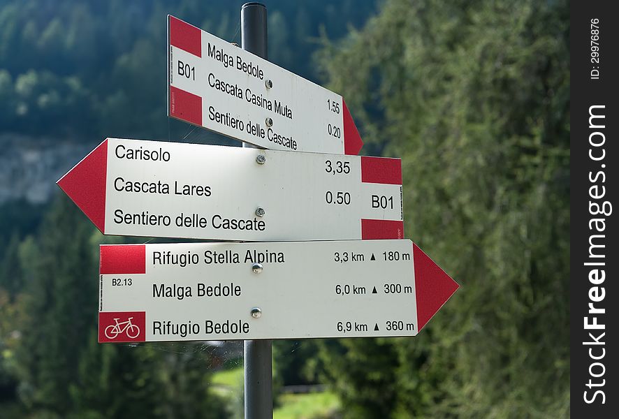 Direction indicator in the Genova valley, Italy