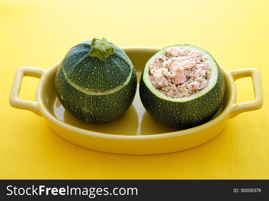 Stuffed zucchini with salmon and couscous