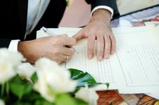 Groom Signing Wedding Contract Royalty Free Stock Images Groom Signing Wedding Contract Royalty Free Stock Images