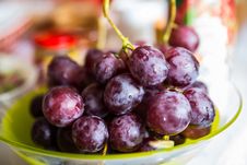 Bunch Of Tasty Red Grapes On A Plate Stock Photos Bunch Of Tasty Red Grapes On A Plate Stock Photos