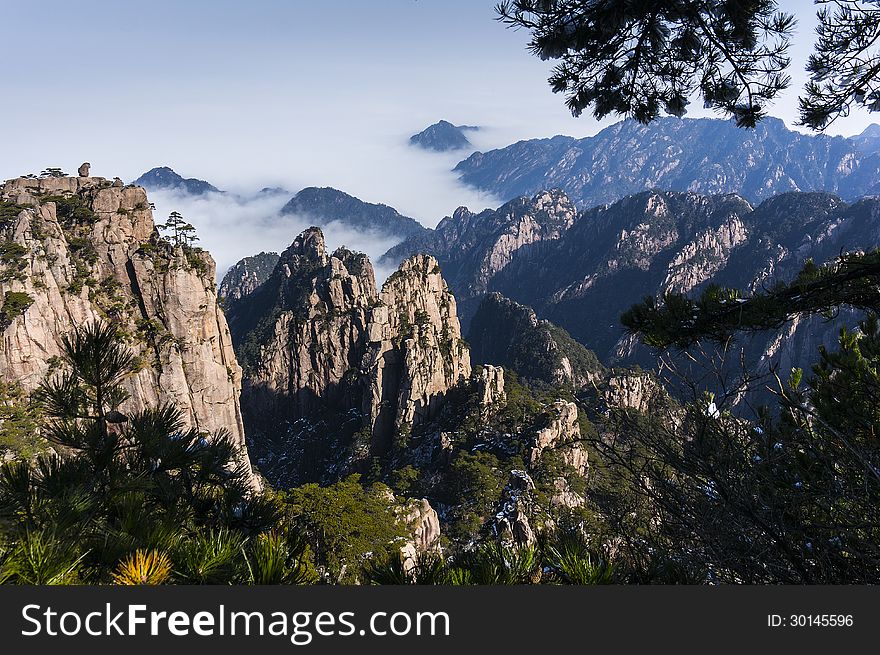 In 2013 the huangshan mountain in anhui province in Chinaã€‚. In 2013 the huangshan mountain in anhui province in Chinaã€‚