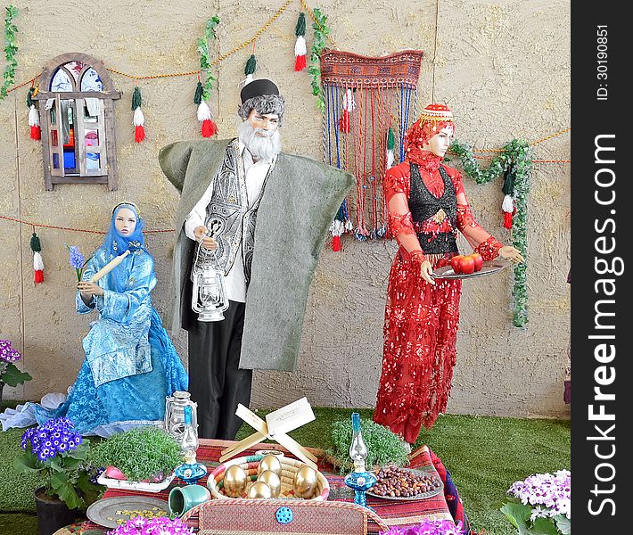 Mannequins in traditional rural persian clothes