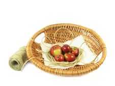Red Apple In Basket And String Royalty Free Stock Photos Red Apple In Basket And String Royalty Free Stock Photos