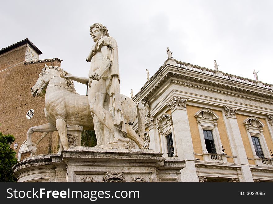 Monument to Kastor (Castor) in the Michelangelo's Piazza del Campidoglio, Rome. Monument to Kastor (Castor) in the Michelangelo's Piazza del Campidoglio, Rome.