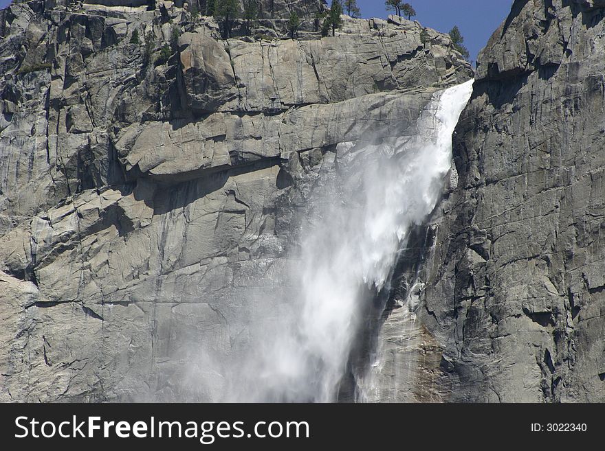 Image of Upper Yosemite Falls, Yosemite National Park, California.