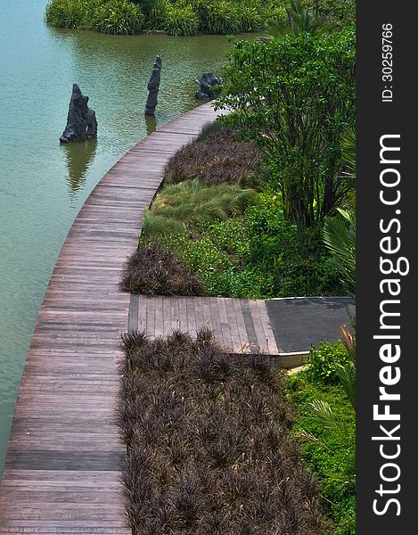 Curve Broadwalk by Water,Garden by the Bay, Singapore