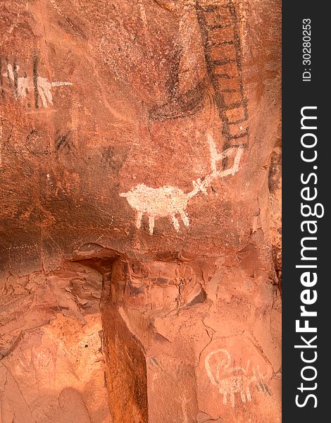 Petroglyphs at the Palatki ruins, Sedona Arizona. The Petroglyphs date back to 6000 years ago. Image taken on Aprin 2, 2013. Petroglyphs at the Palatki ruins, Sedona Arizona. The Petroglyphs date back to 6000 years ago. Image taken on Aprin 2, 2013