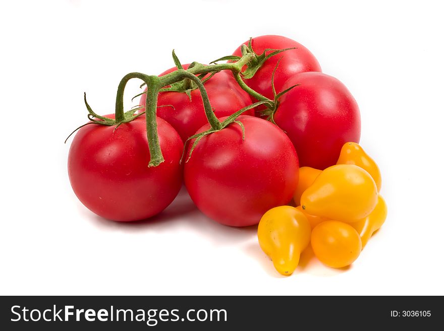 Red and yellow tomatoes