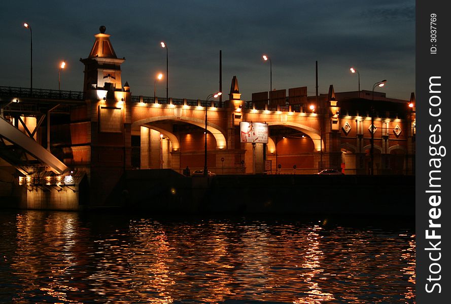 Night appearance from Moscow river. Bridge.