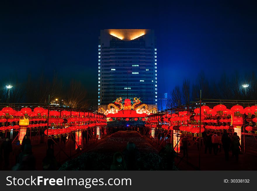 The lantern show in front of mansion