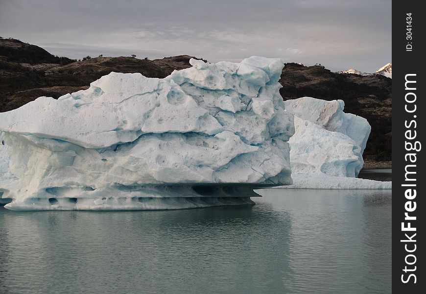 Floating Icebergs